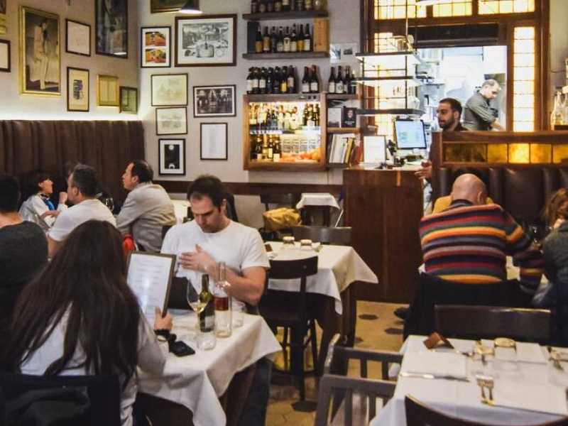 ”Il plexiglass nel ristorante? Mio padre si rivolterebbe nella tomba”