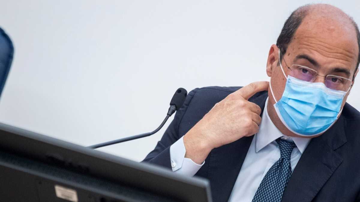 Immagine di Il Pd sogna il sorpasso sulla Lega. Frizioni con Azzolina. Tentazione Letta