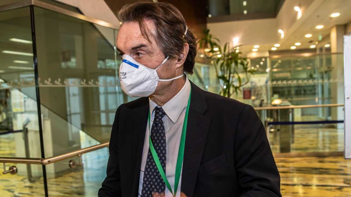 Immagine di I numeri della crisi e la scelta di Fontana oggi: aprire tutto il 18?