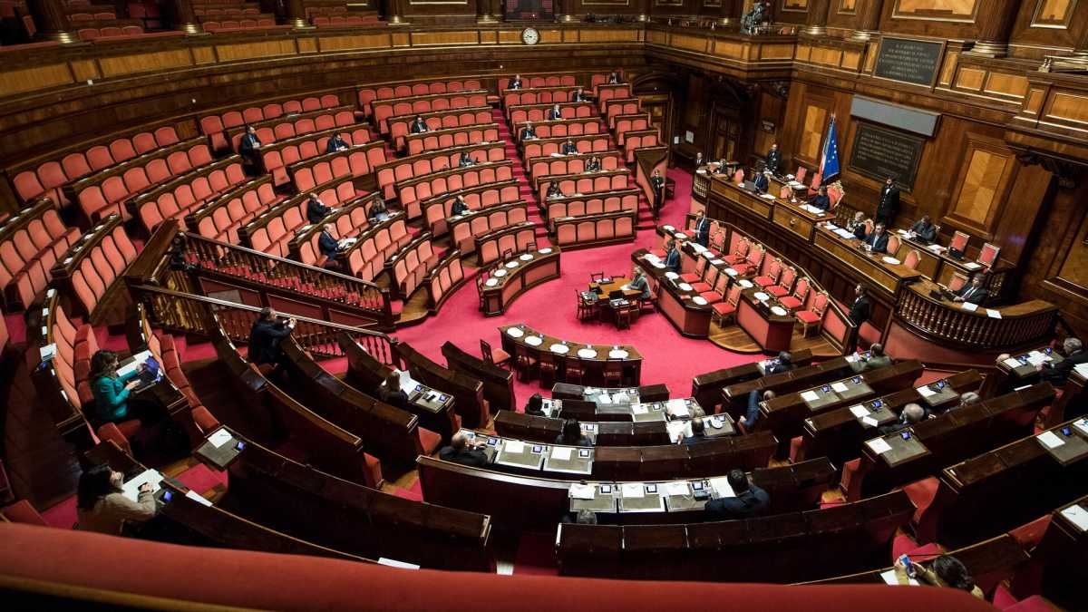 Immagine di I senatori Pd si preparano a ingoiare il rospo Bonafede