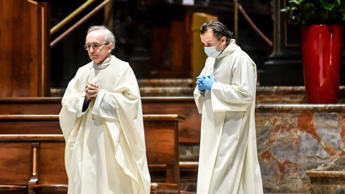 Immagine di Il guanto del prete