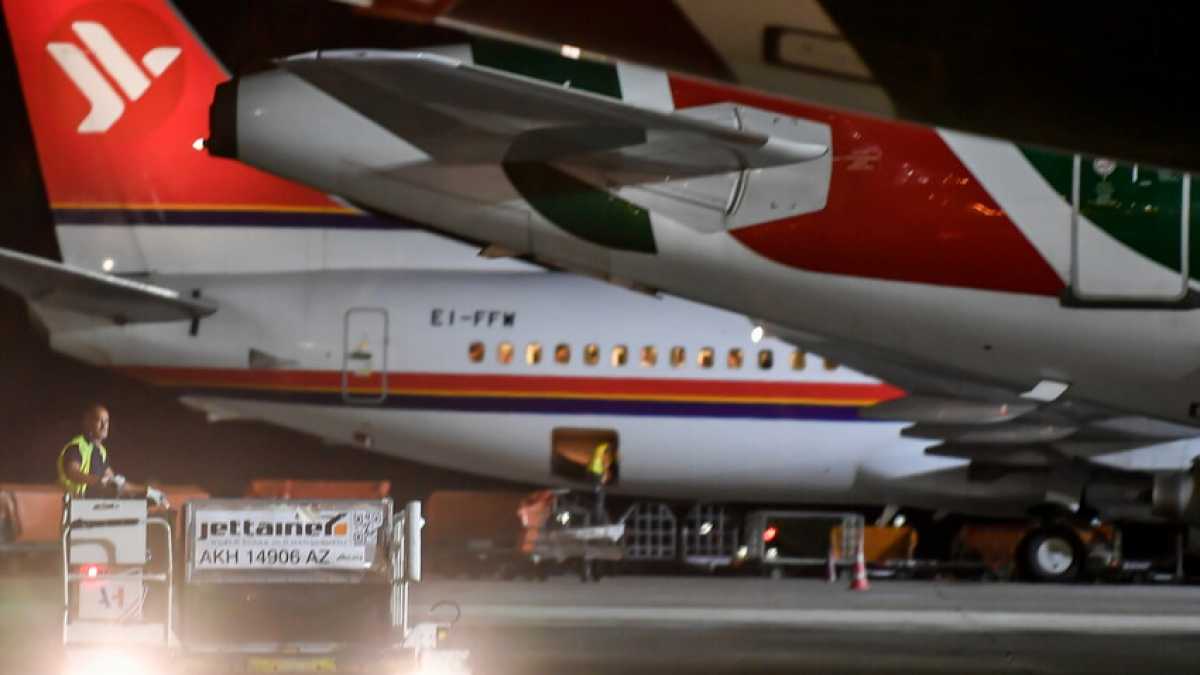 Immagine di Troveremo un mondo più piccolo. Istruzioni per l’uso