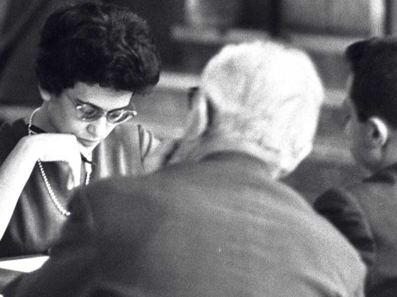 Esame di maturit&agrave; al liceo Parini di Milano nel 1963 (foto LaPresse)