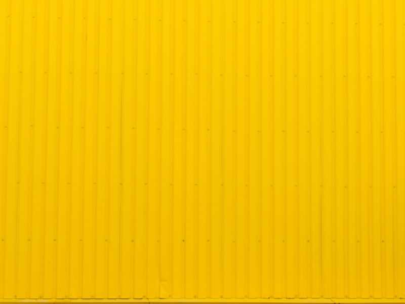 Premier, scienziata, direttrice, artista, ma che importa: è solo “una donna”