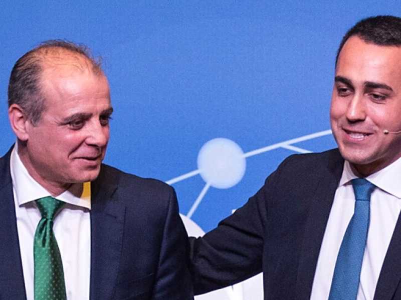 Mimmo Parisi (a sinistra) e Luigi Di Maio (foto LaPresse)