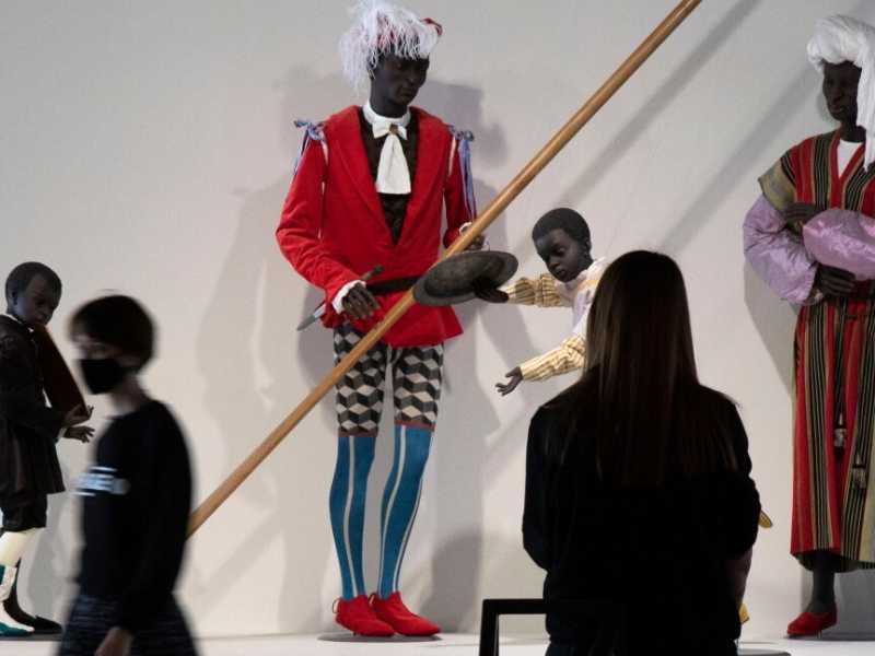 Un'opera esposta al Garage Museum of Contemporary Art di Mosca (foto LaPresse)