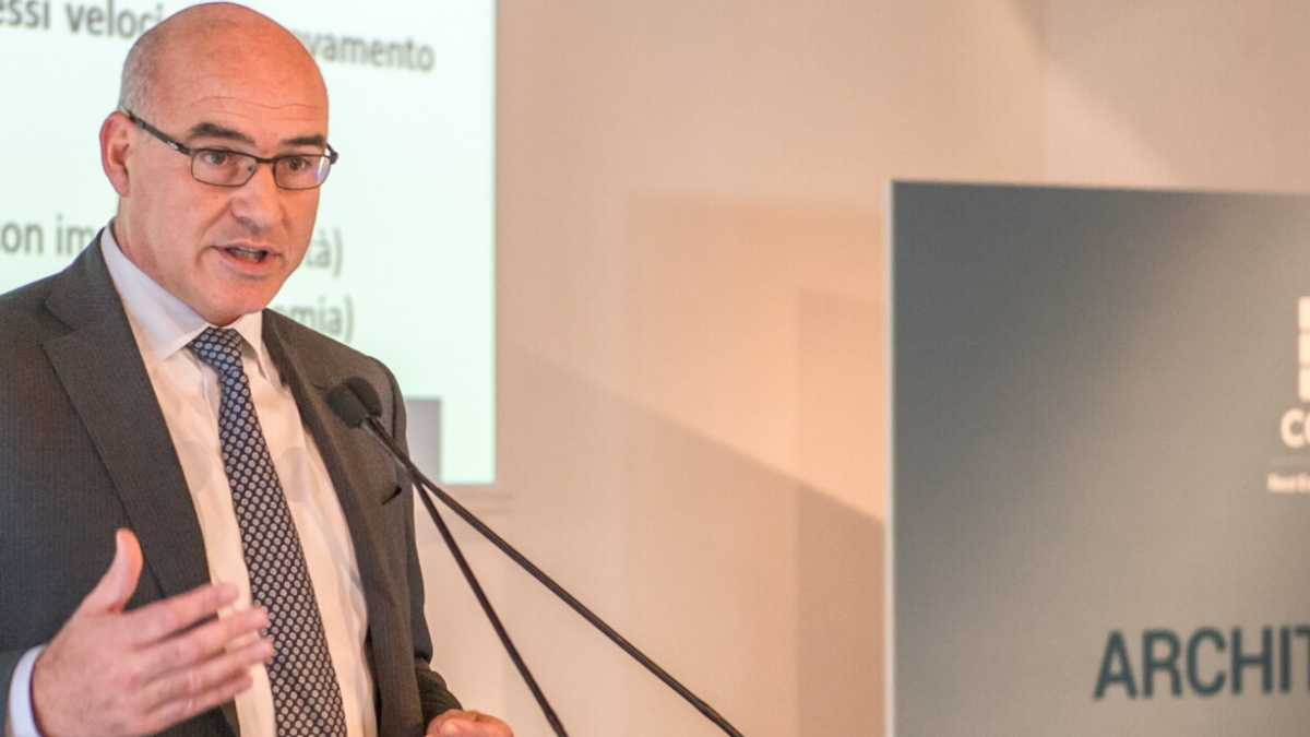 Immagine di “Fare il sindaco non mi compete”. Parla Ferruccio Resta (Politecnico di Milano)