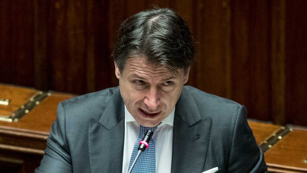 Immagine di Conte lancia il dl Semplificazioni e gli americani vanno a caccia del Remdesivir