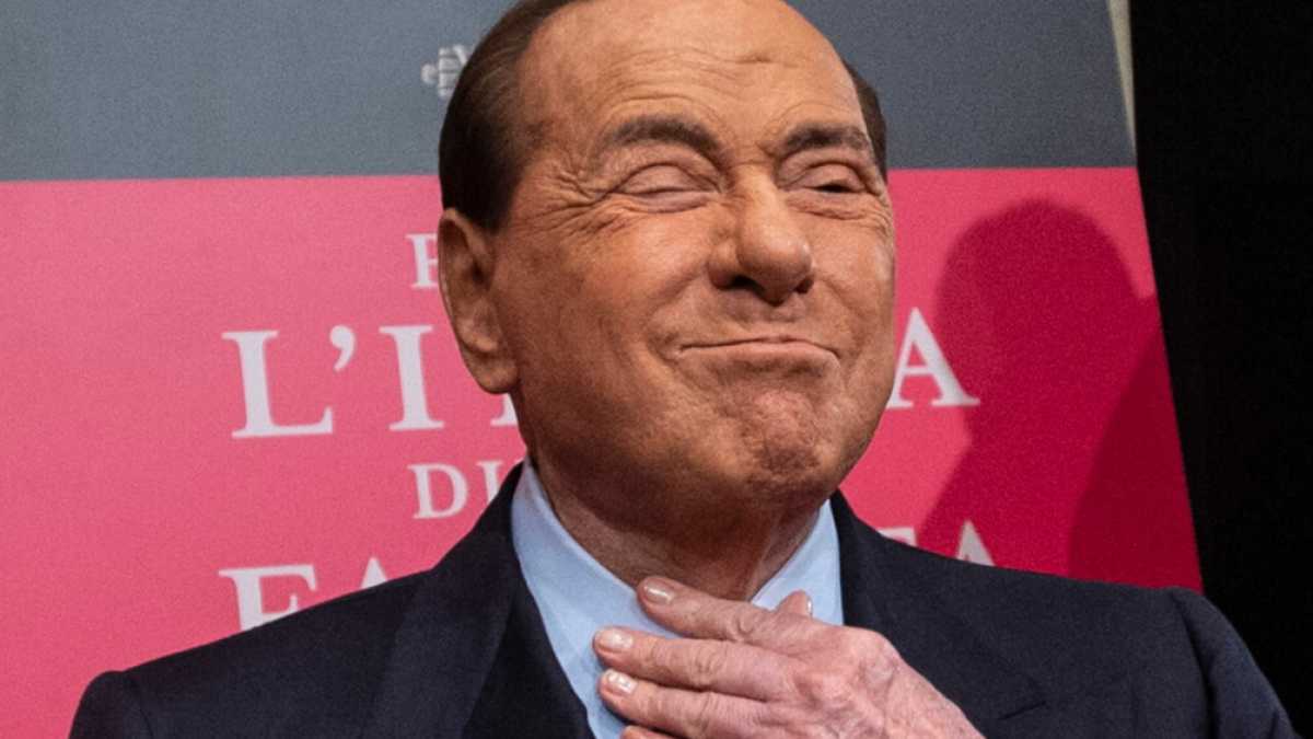 Immagine di Della notizia su Berlusconi non frega niente a nessuno