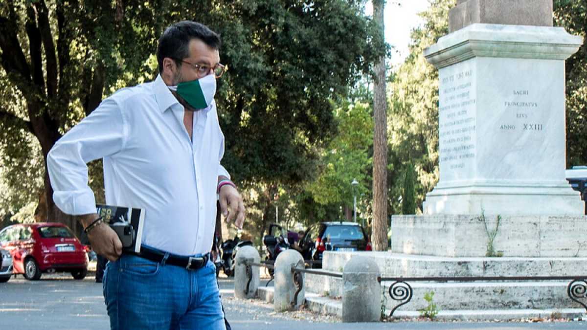 Immagine di Salvini nella trappola della grotta