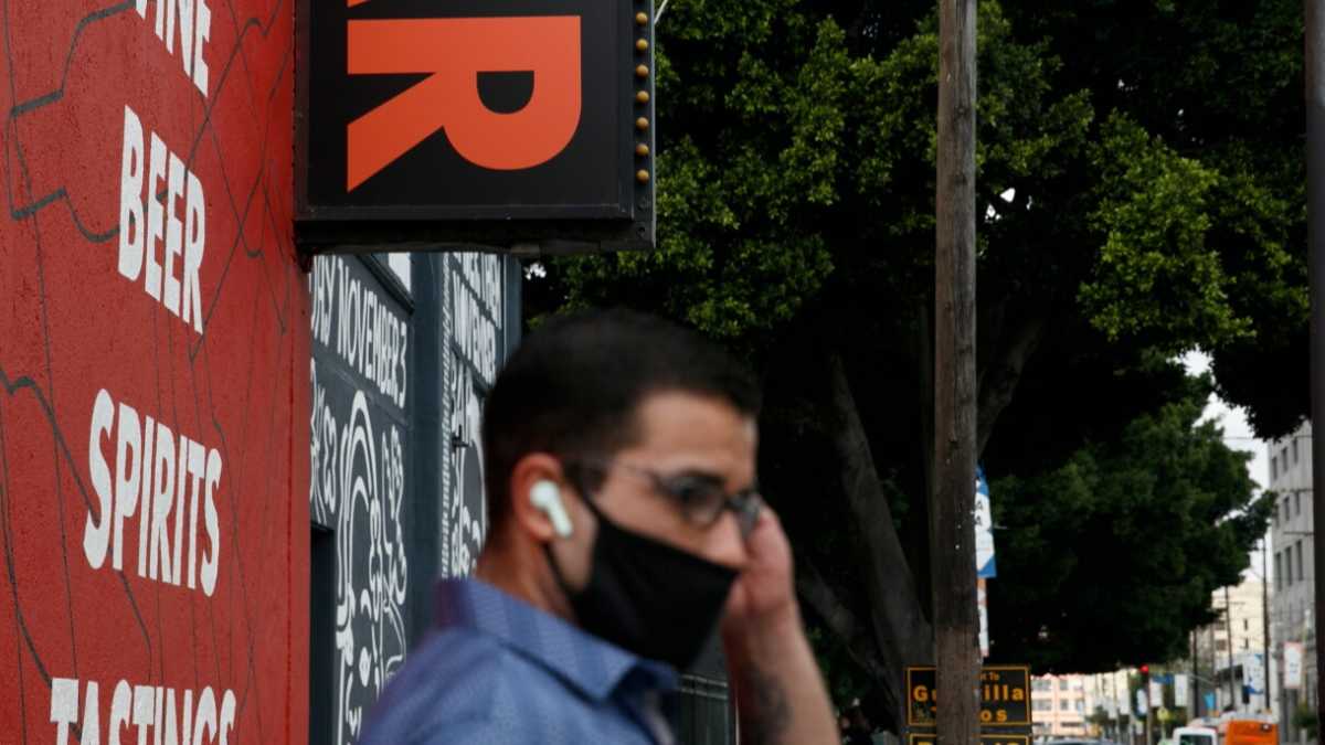 Immagine di La pandemia che avanza in America e il calo degli occupati in Italia