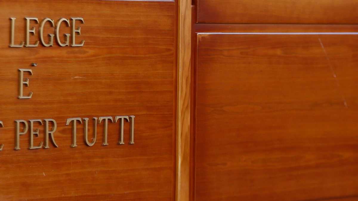 Immagine di Siamo passati dai cerchiobottisti ai cerchiotettari