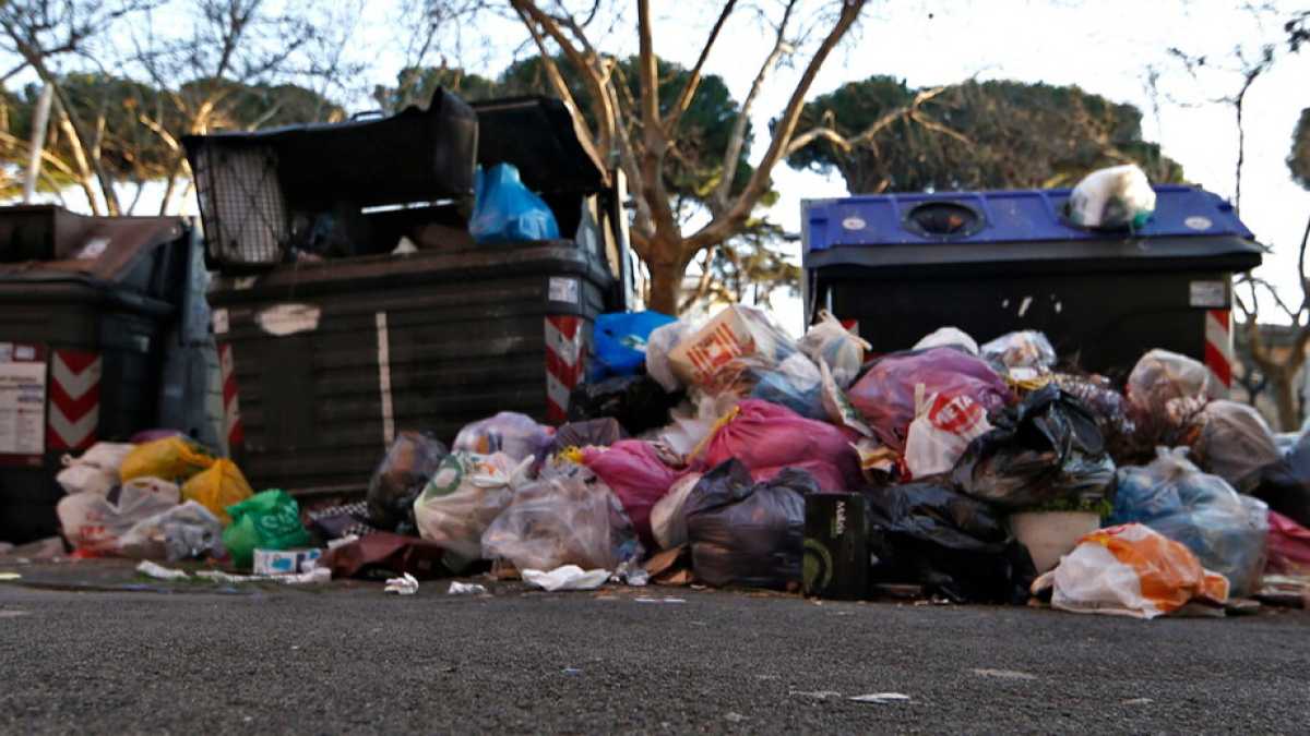 Immagine di Chi vuole ridurre i posti di lavoro e i guai di Ama