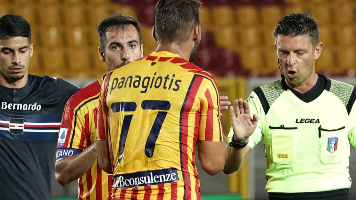Immagine di Gli arbitri lontani dal cuore