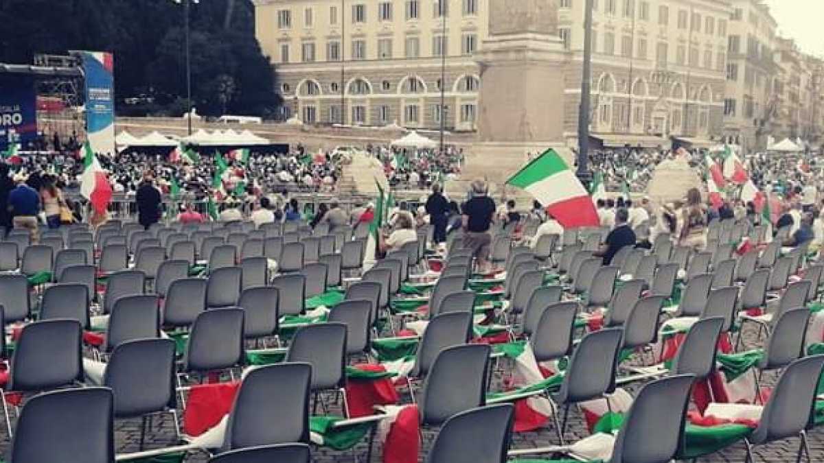 Immagine di La destra a numero chiuso. La spallata è solo di plexiglas
