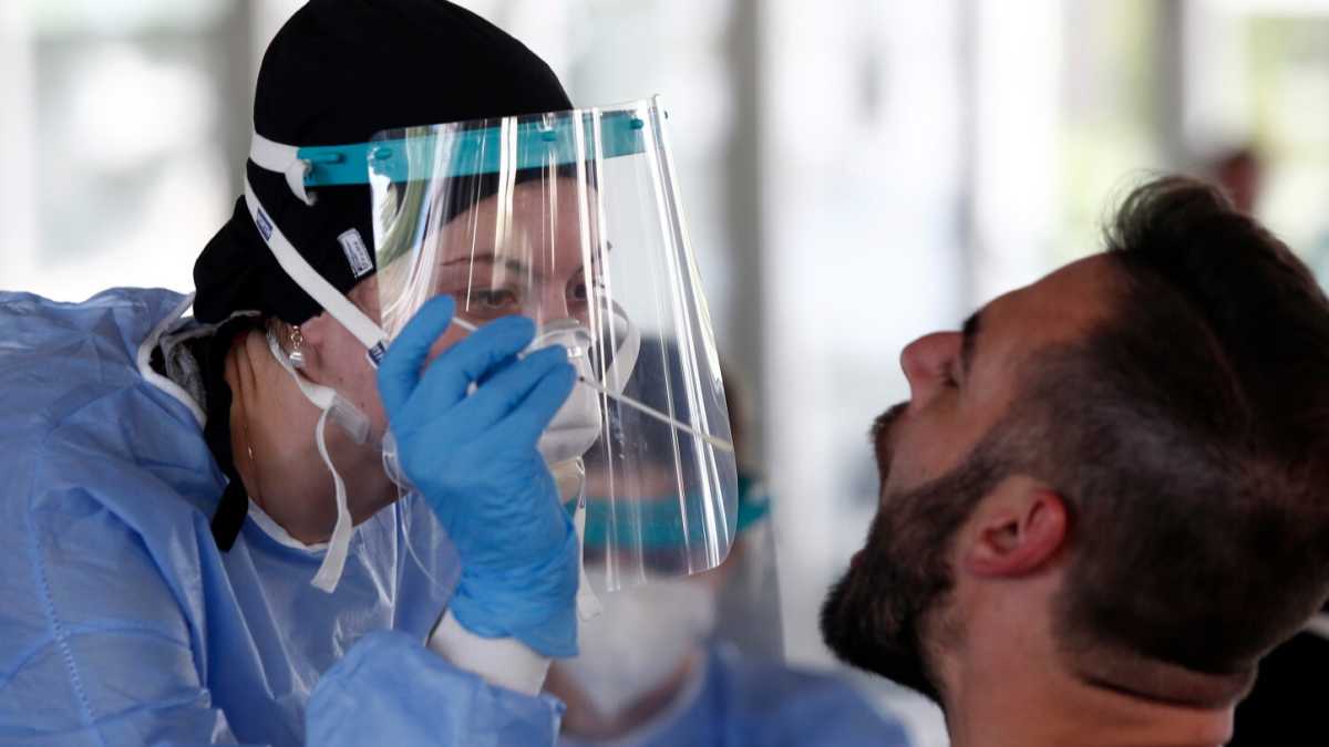 Immagine di L'addio a Morricone e il rallentamento della pandemia