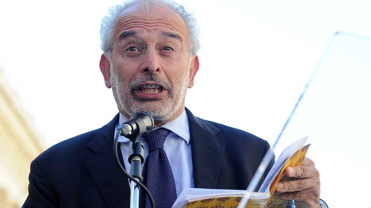 Immagine di Più un sospensorio che un fiancheggiatore