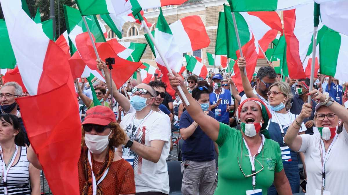 Immagine di Il virus e i nuovi confini tra sinistra e destra