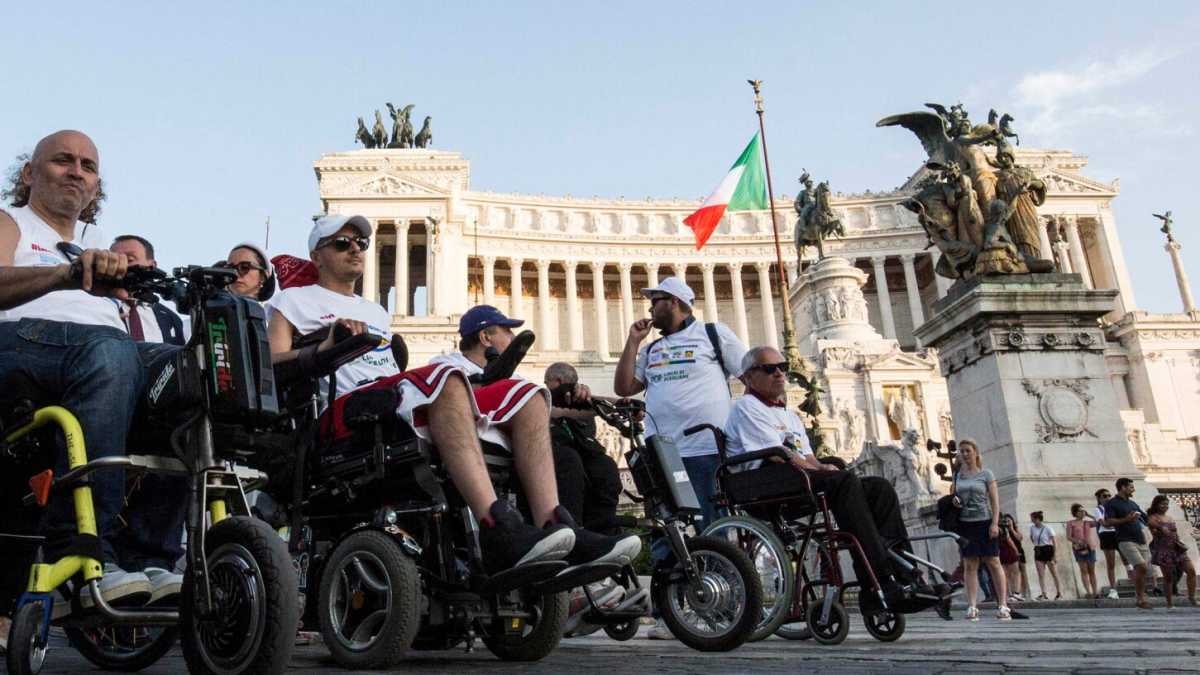 Immagine di La solidarietà del post Covid ha lasciato senza soldi il Terzo settore