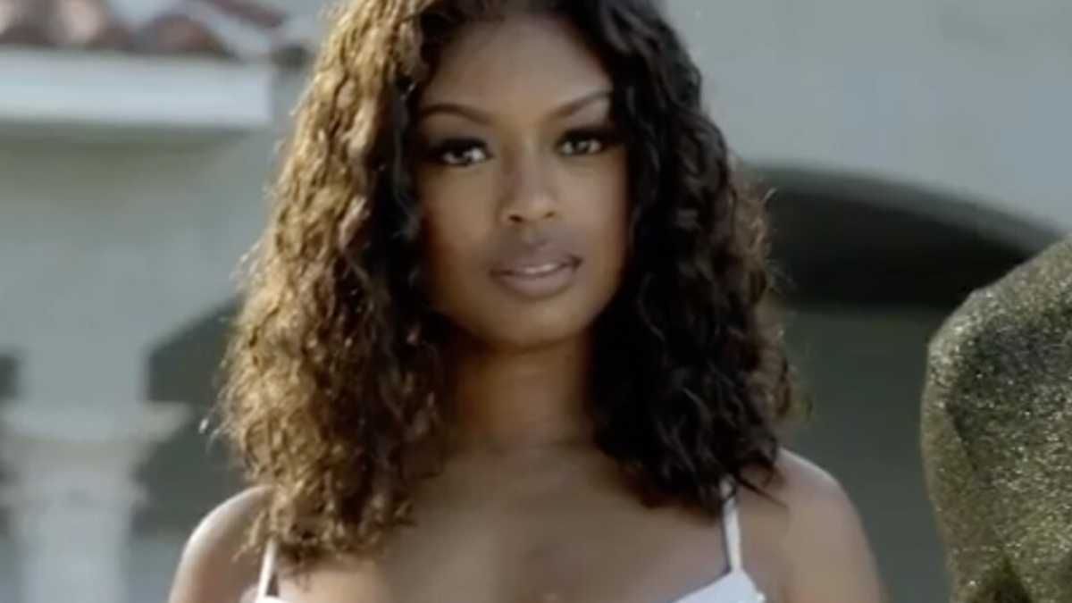 Immagine di La nuova Batwoman è nera e bisessuale. E chissenefrega!?