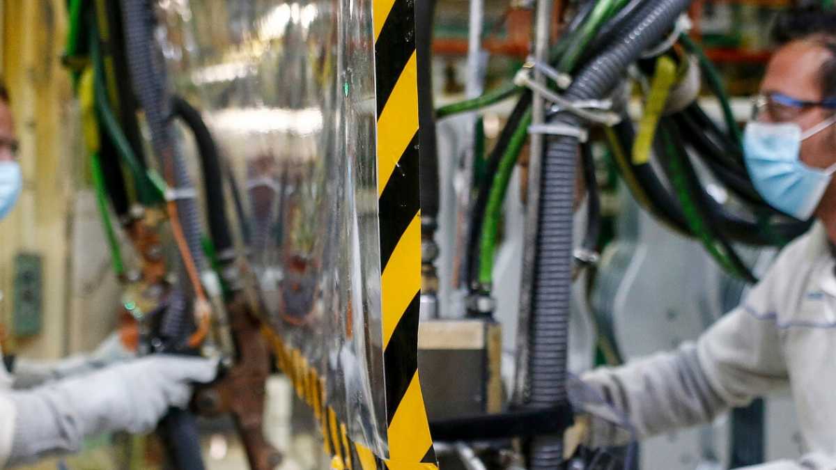 Immagine di L’industria rialza la testa: rimbalzo della produzione a maggio