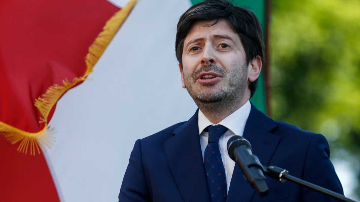 Immagine di "Ecco il piano per spendere i soldi del Mes". Parla Speranza