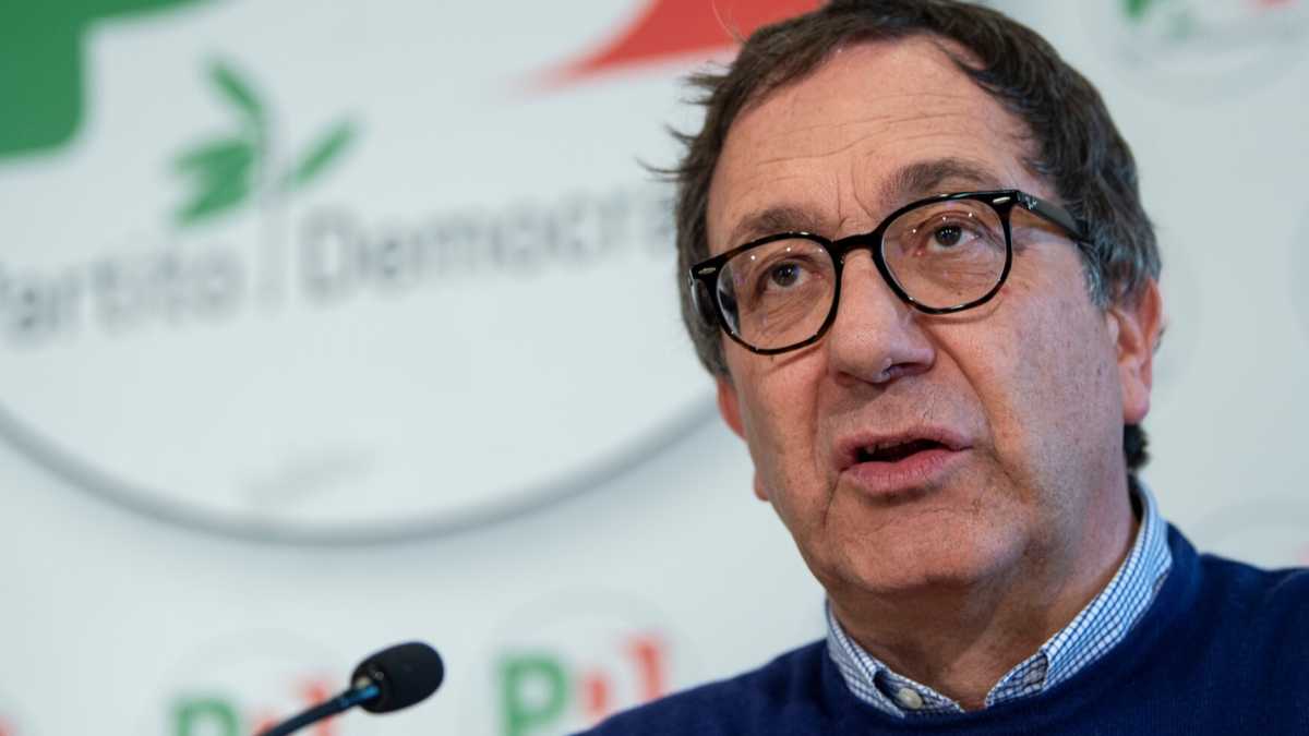Immagine di Astorre (Pd) invita il governo a "scegliere con la testa, e non con la pancia"