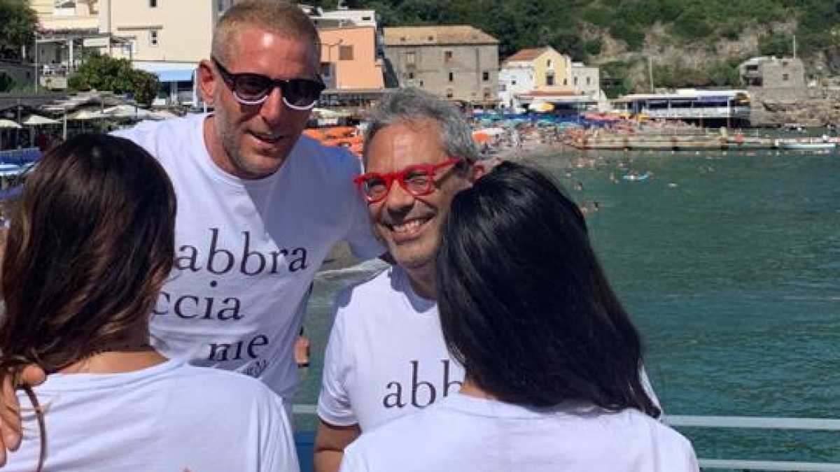 Immagine di La t-shirt politica