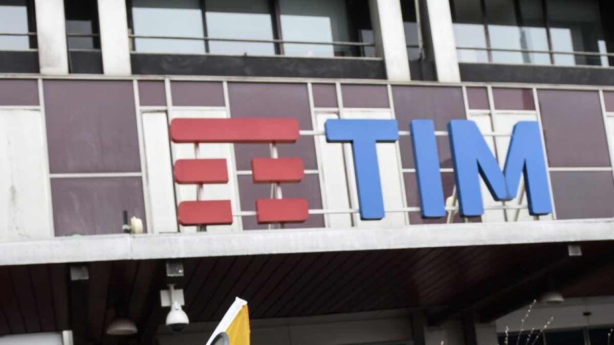Immagine di Il Pd: “Dopo Autostrade nazionalizziamo anche Tim e Open Fiber”