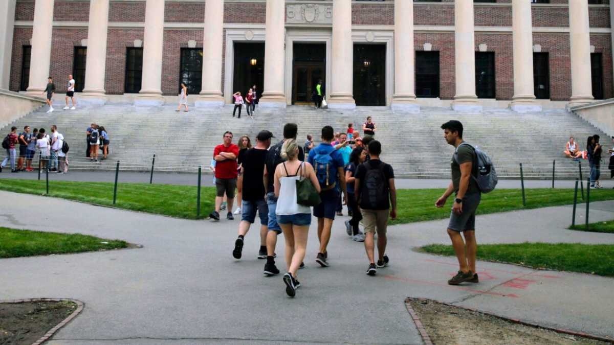 Immagine di Contro l’ascesa dei nuovi censori
