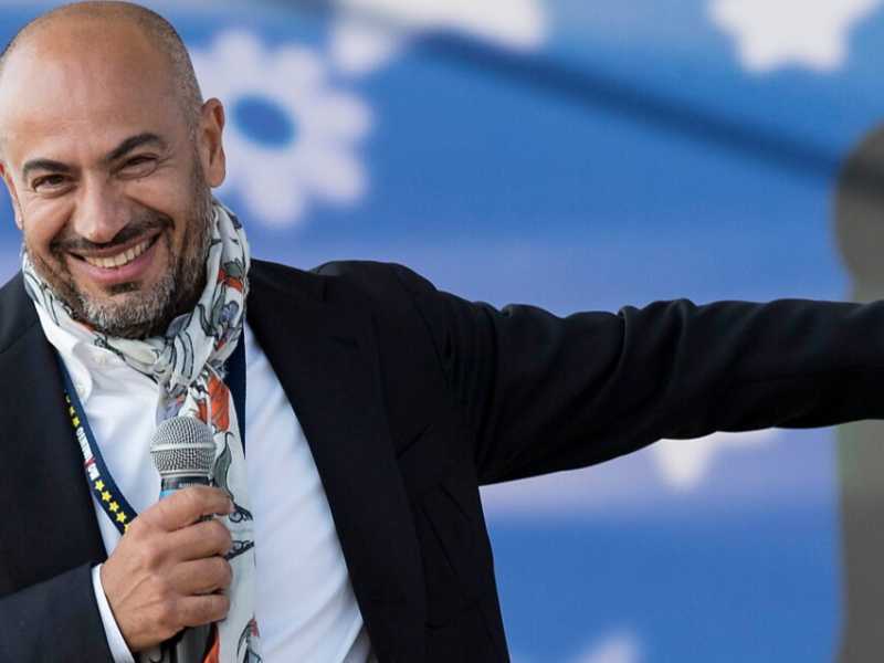 Gianluigi Paragone, senatore ex M5s, a Italia 5 stelle, nel 2017 (foto LaPresse)