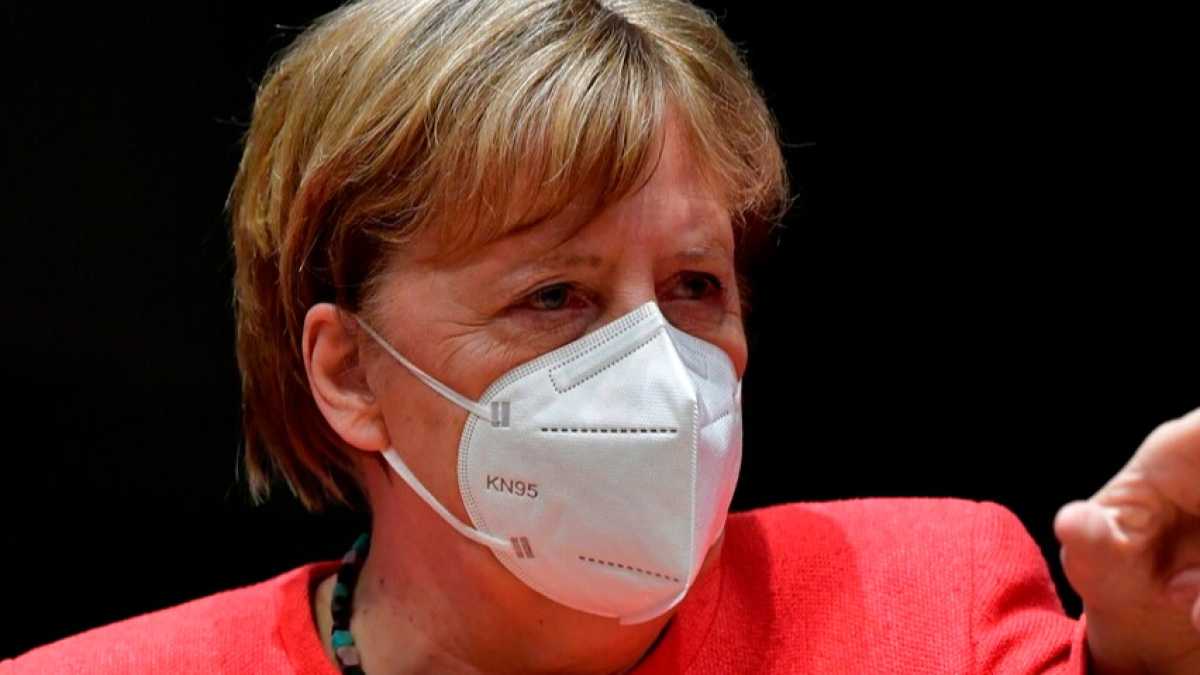 Immagine di E’ ora di dimenticare la tela di Penelope