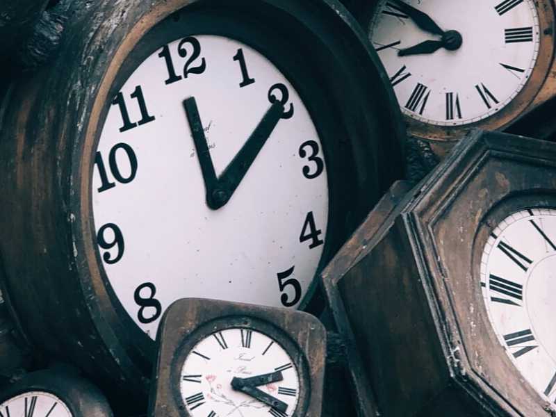 Foto di Jon Tyson via Unsplash