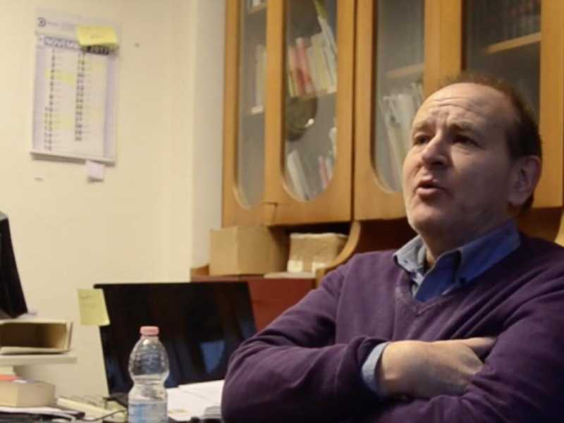 Paolo Finzi “ha camminato per un’ora incontro a un treno”
