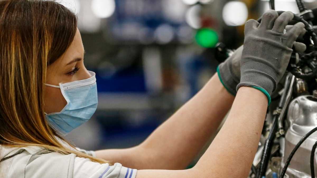 Immagine di “Piccola industria, grande storia”. Il podcast che racconta la ripartenza