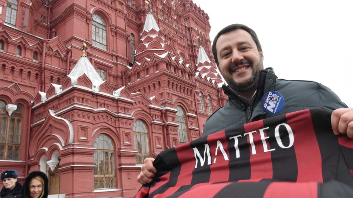 Immagine di I conti in Svizzera e gli amici a Mosca: è la Lega il vero partito cosmopolita!