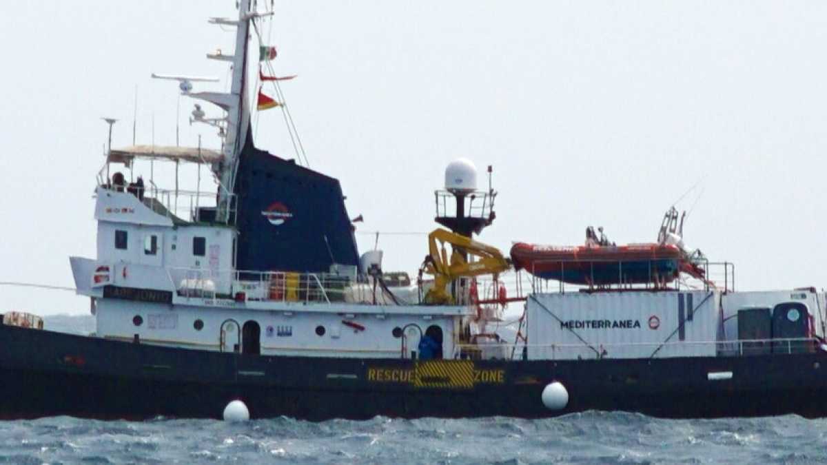 Immagine di Il sindaco (di sinistra) di Agrigento: “Pd sveglia, qui l'immigrazione è un'emergenza sanitaria”