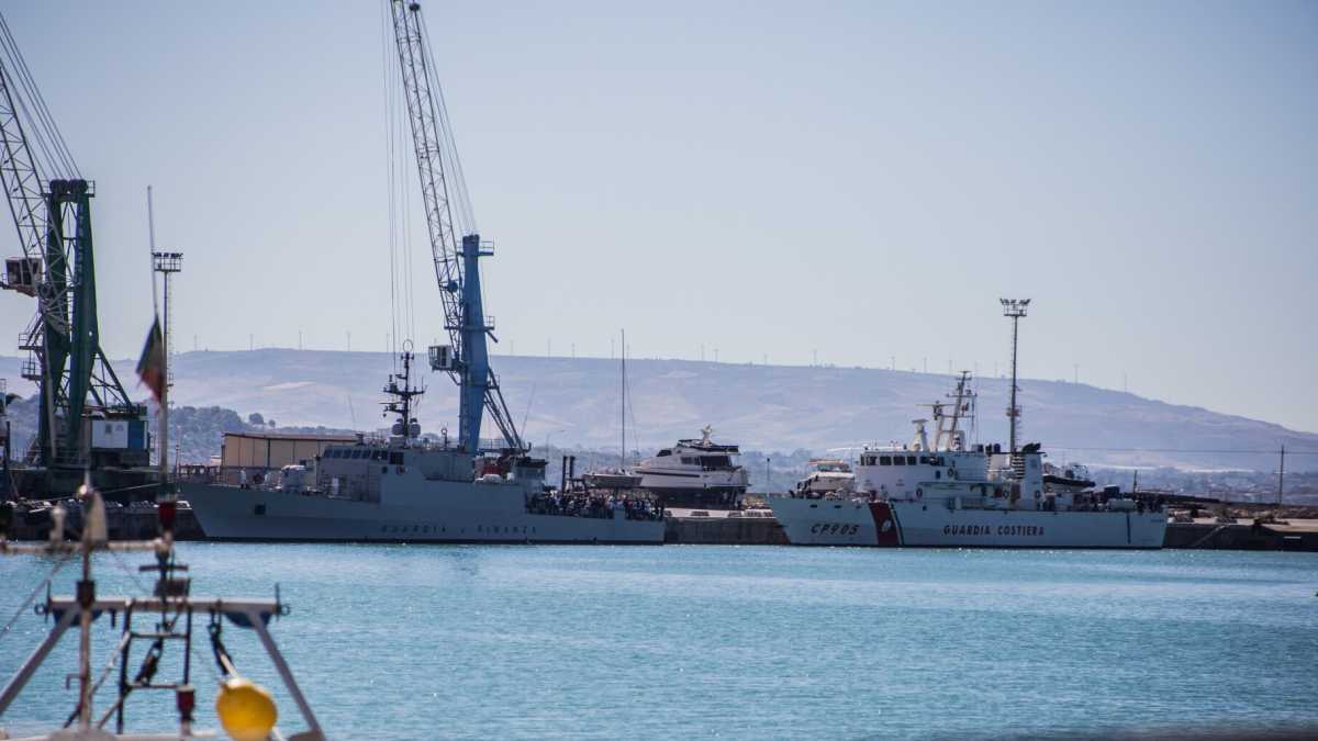 Immagine di Contenere l’immigrazione non è razzismo