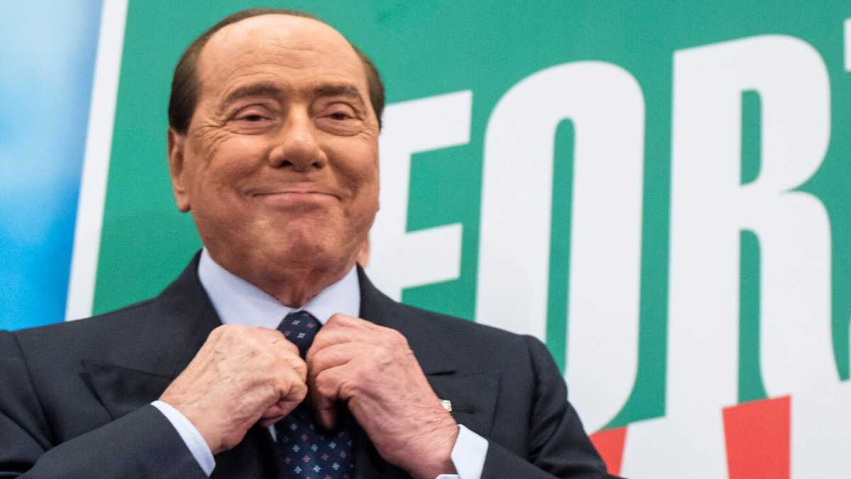 Immagine di Berlusconi e il rischio di essere amato dalla sinistra