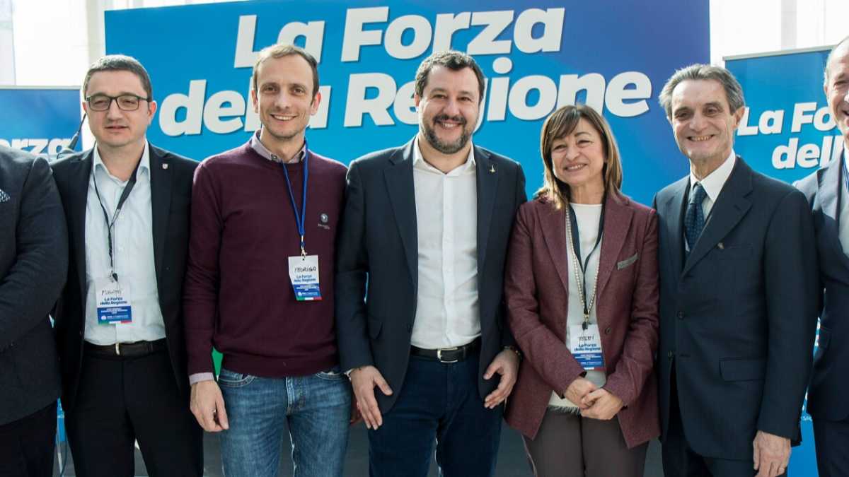 Immagine di Fase due: guerra tra regioni leghiste