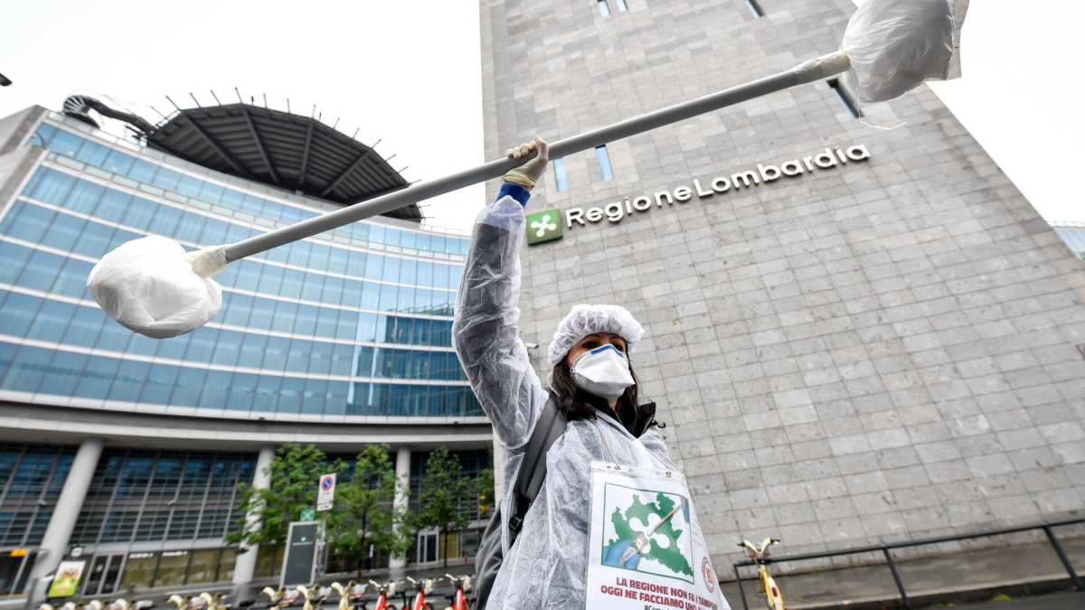 Immagine di Menate i lombardi, please