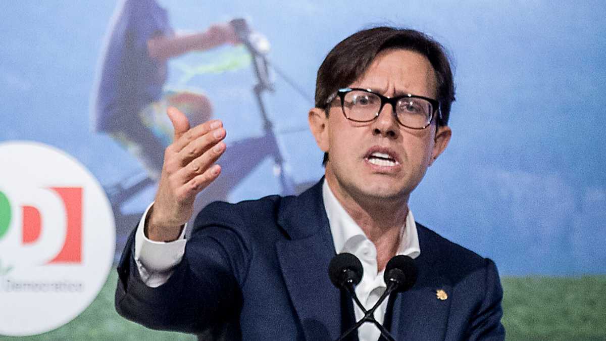 Immagine di “Prima di pensare al leader pensiamo al partito: senza idee il Pd muore”, dice Nardella