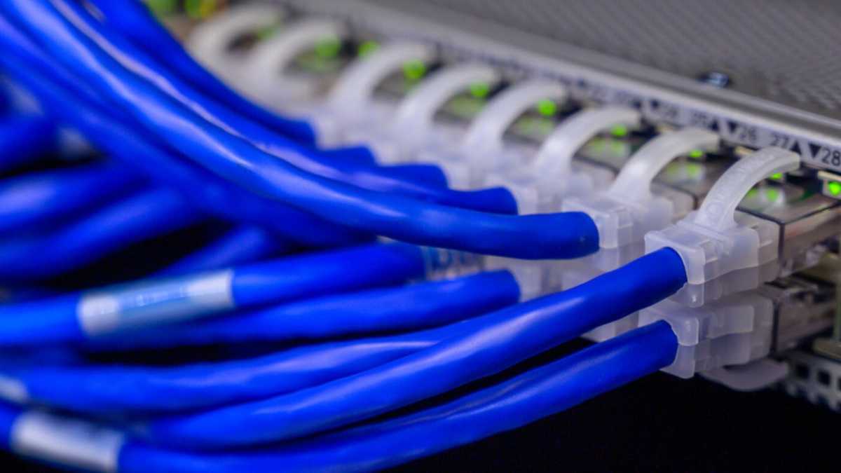 Immagine di Scorporo, incorporo, 5G, piano K e status quo. Tutti i progetti sulla rete Telecom