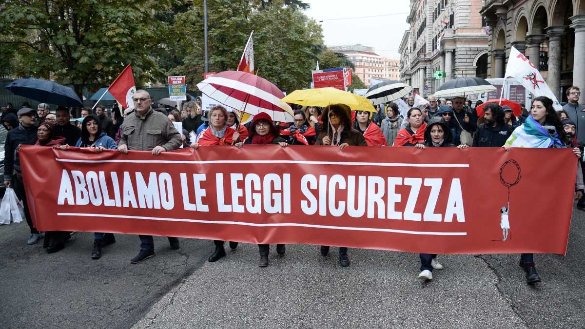 Immagine di Cancellare i decreti sicurezza? Una trappola