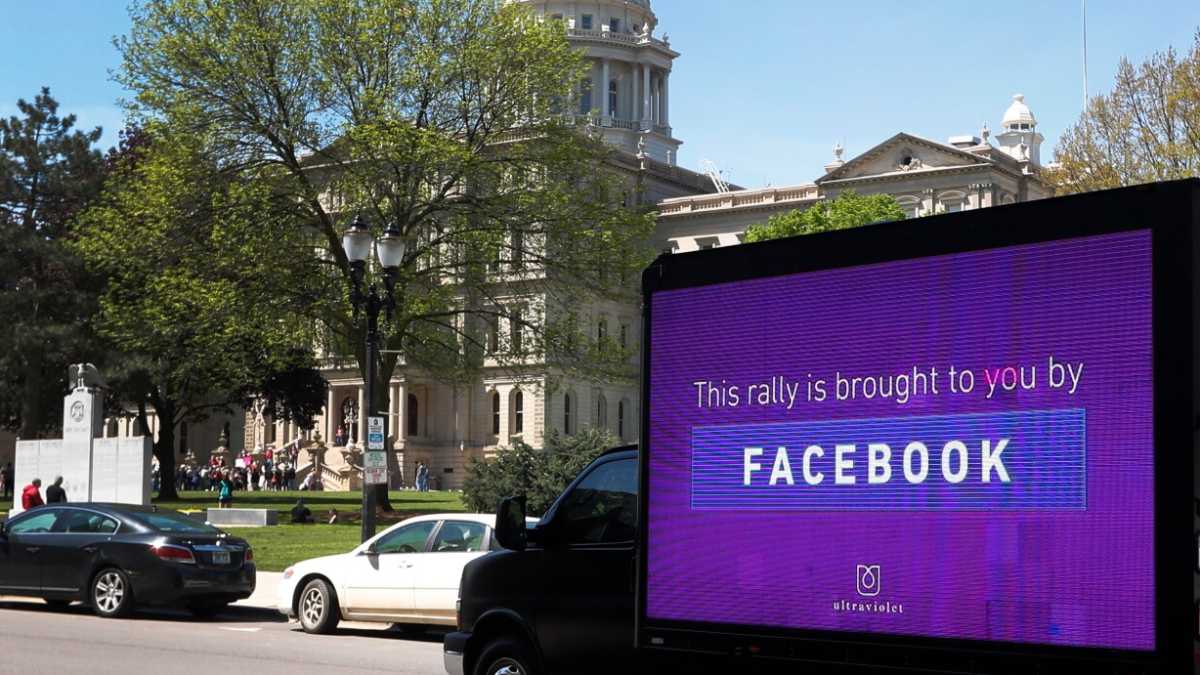 Immagine di Il boicottaggio di Facebook mostra che la neutralità social è impossibile