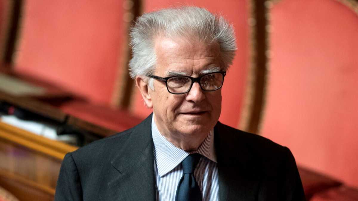 Immagine di Il cosiddetto taglio dei vitalizi "fu una decisione pessima", ci dice Zanda