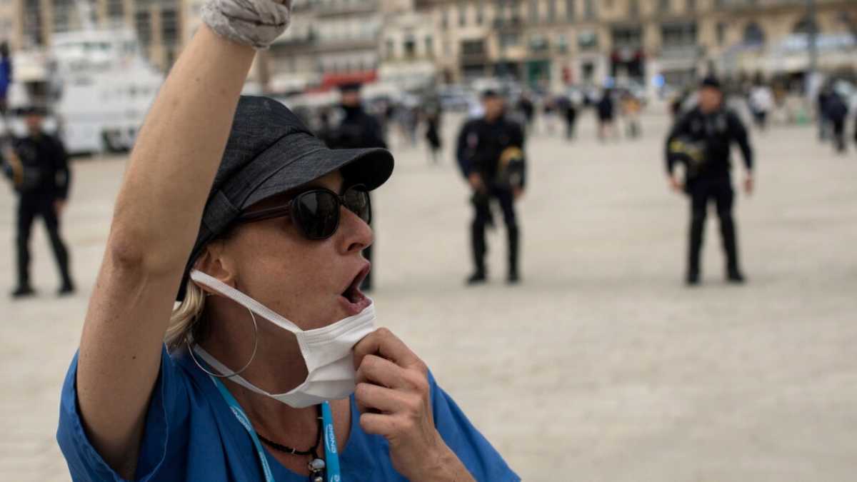 Immagine di In arrivo un maremoto sociale? Calma, c’è un antidoto al rancore