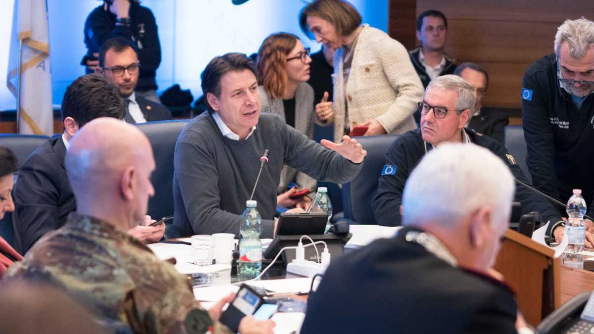 Immagine di Torna a galla la cattiva concezione del rapporto tra scienza e politica