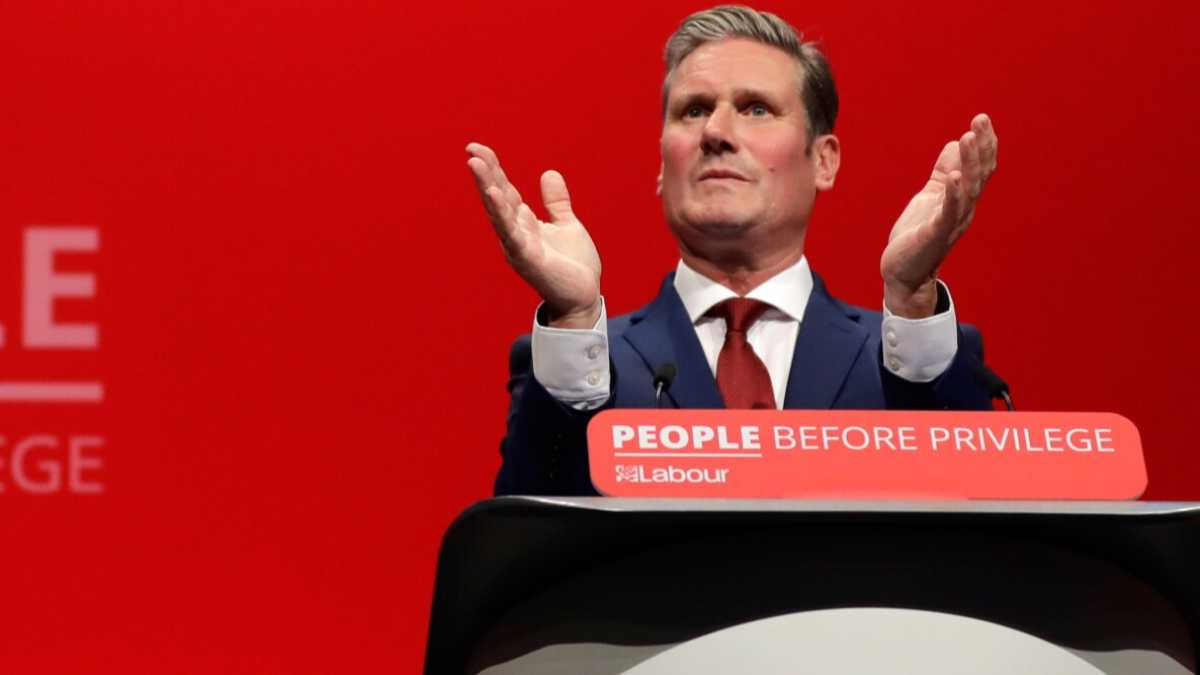 Immagine di Starmer contro l’antisemitismo