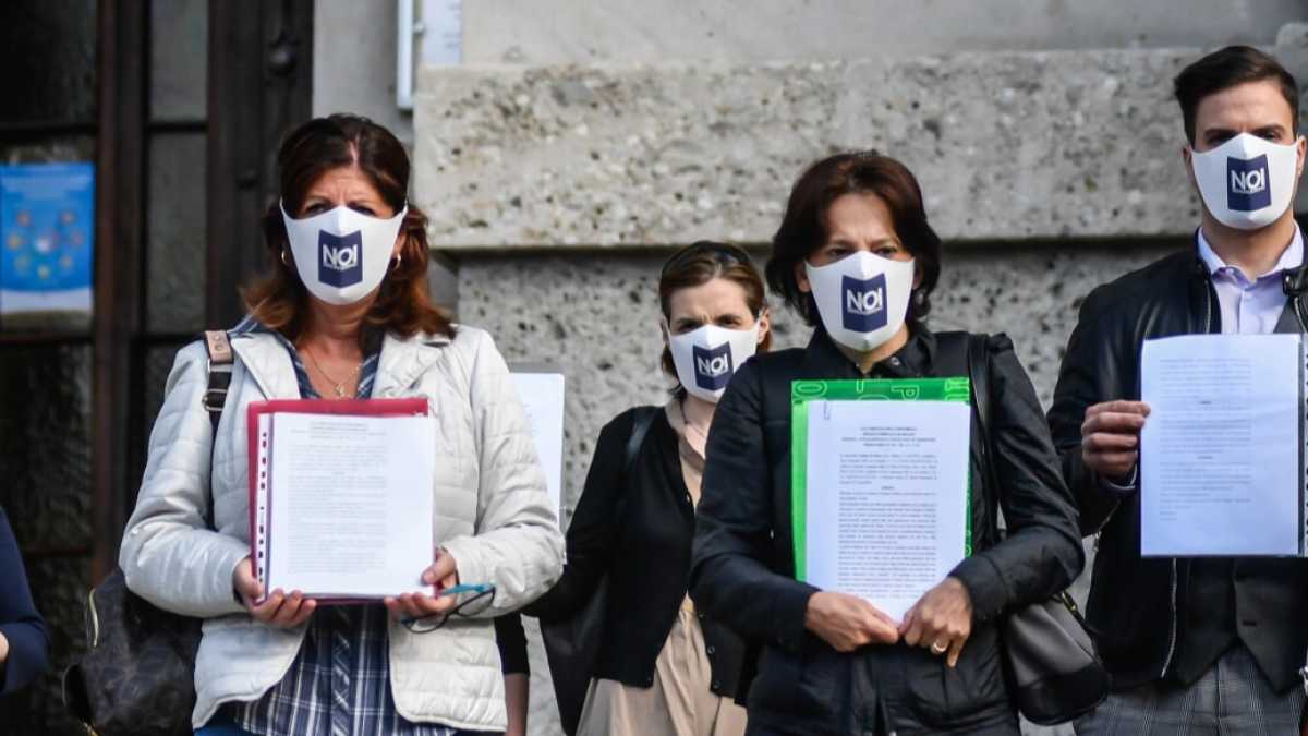 Immagine di Imbarazzo a 5 stelle